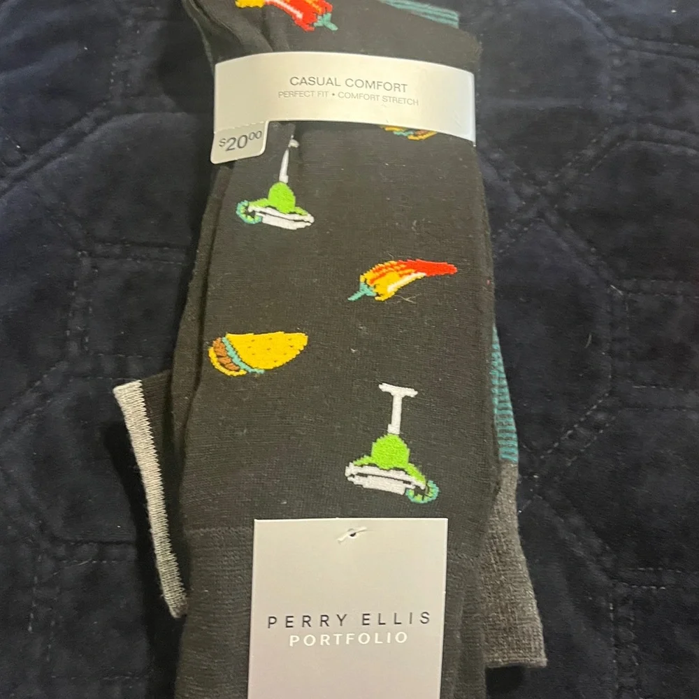 Perry Ellis Men's Socks - Blue, Black, Green, and Gray